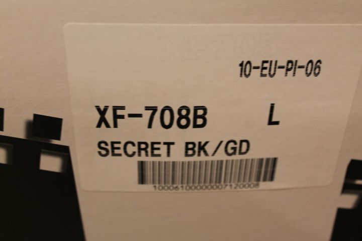 332933--15 4 pcs Xpeed helmets (NEW)