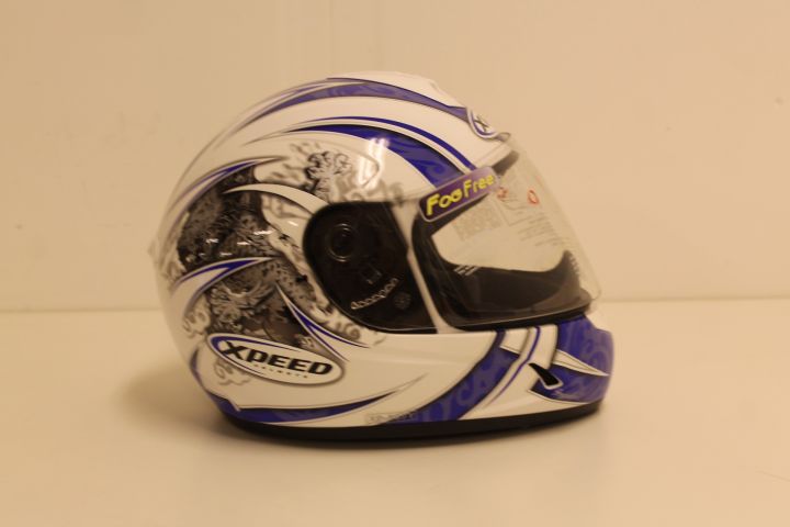 332933--13 4 pcs Xpeed helmets (NEW)