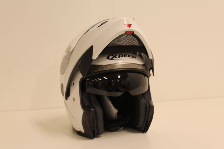 332933--10 4 pcs Xpeed helmets (NEW)