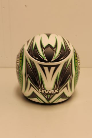 332937--23 4 pcs Uvex Wing helmets (NEW)