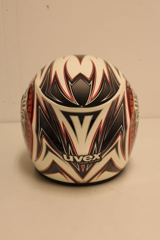 332937--17 4 pcs Uvex Wing helmets (NEW)
