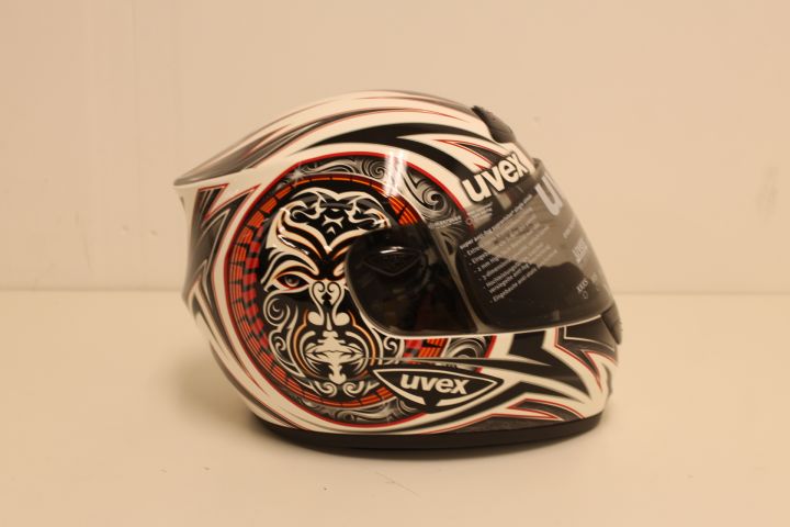 332937--13 4 pcs Uvex Wing helmets (NEW)