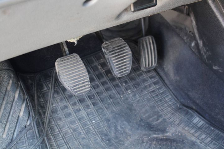 373639-13 Peugeot 406 Break 2.0 Manuell, 136hk, -03