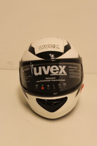 332939--7 3 pcs uvex helmets (New)