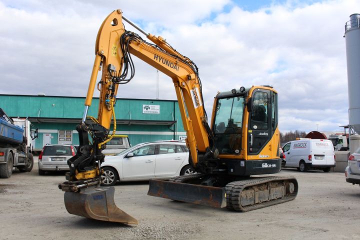 372969-1 Bandgrävare Hyundai R60CR-9A -16 (rototilt, 737h)