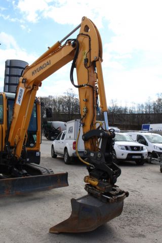 372969-4 Bandgrävare Hyundai R60CR-9A -16 (rototilt, 737h)