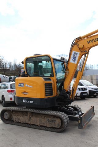 372969-6 Bandgrävare Hyundai R60CR-9A -16 (rototilt, 737h)