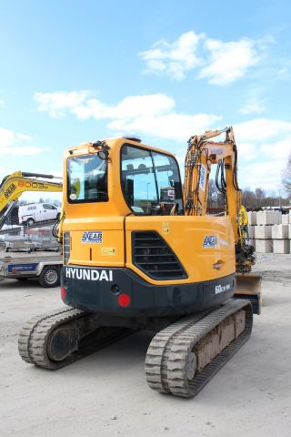 372969-7 Bandgrävare Hyundai R60CR-9A -16 (rototilt, 737h)