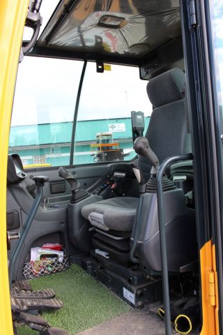 372969-27 Bandgrävare Hyundai R60CR-9A -16 (rototilt, 737h)