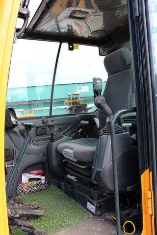 372969-28 Bandgrävare Hyundai R60CR-9A -16 (rototilt, 737h)