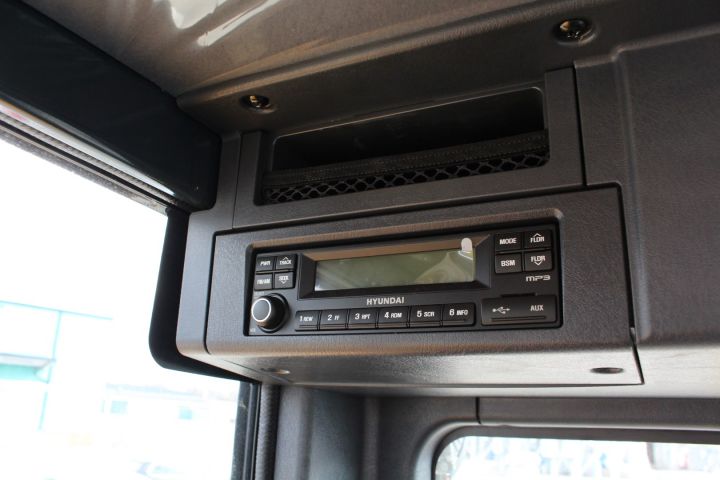 372969-41 Bandgrävare Hyundai R60CR-9A -16 (rototilt, 737h)