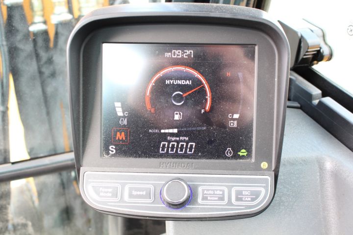 372969-45 Bandgrävare Hyundai R60CR-9A -16 (rototilt, 737h)