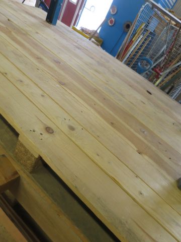 373945-4 9 long pallets