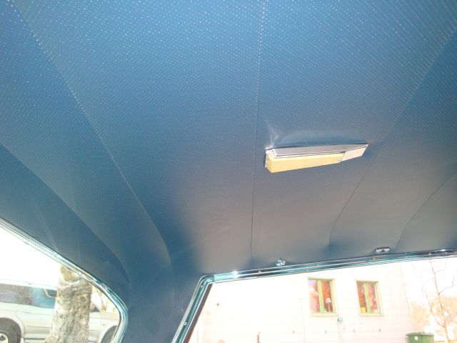 353105--124 Chrysler Imperial -61 i utställningsskick