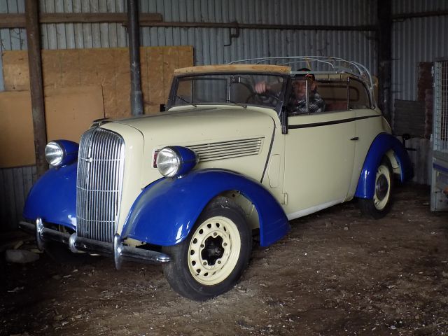 374368--42 Opel Super 6 1938