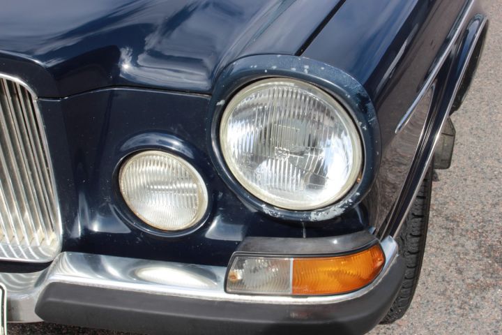 374378--103 Volvo 164 -70
