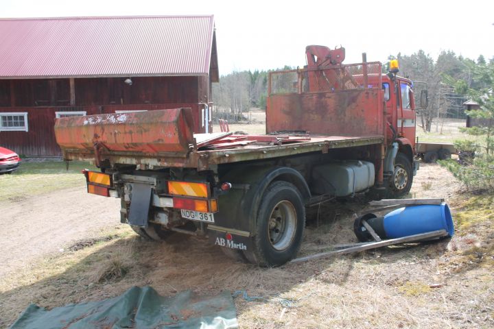 367728--55 VOLVO F7 6X2 (NDG361)