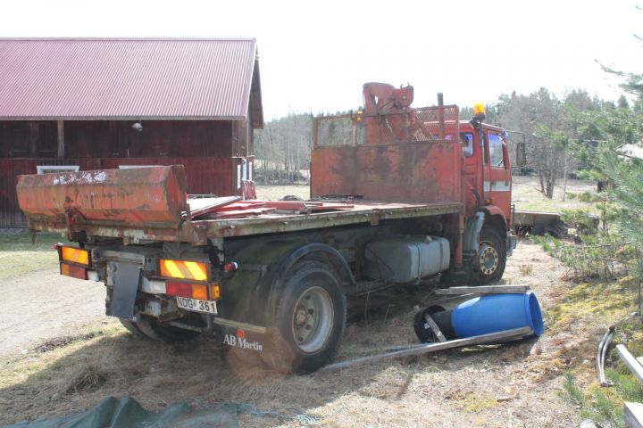367728--50 VOLVO F7 6X2 (NDG361)