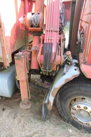 367728--51 VOLVO F7 6X2 (NDG361)