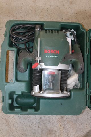 367755-1 Bosch POF 1300 ACE