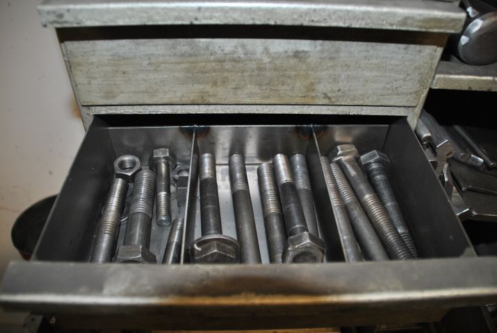 374588-9 Skruvpress manuell mm