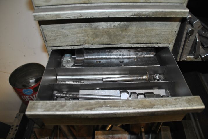 374588-10 Skruvpress manuell mm