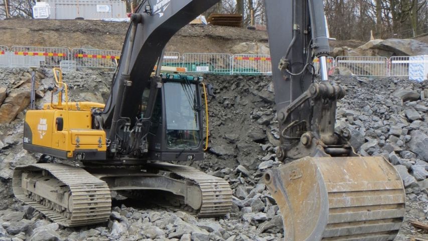 374994-1 Volvo EC240C