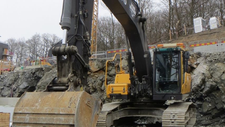 374994-2 Volvo EC240C