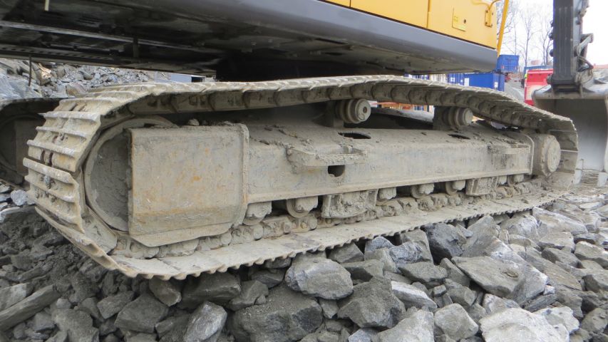 374994-4 Volvo EC240C