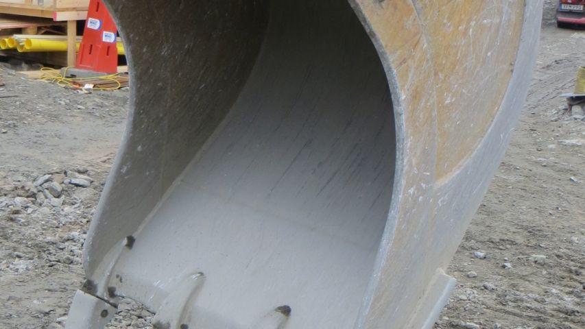 374994-9 Volvo EC240C