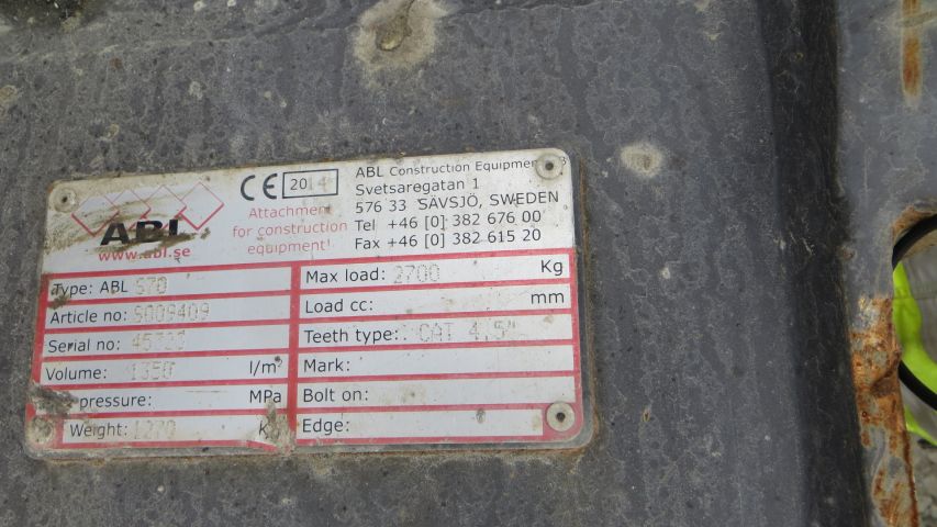 374994-11 Volvo EC240C