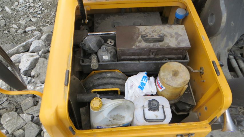 374994-14 Volvo EC240C