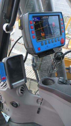 374994-21 Volvo EC240C