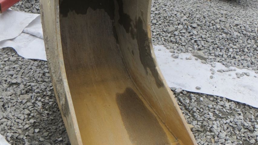 374994-23 Volvo EC240C