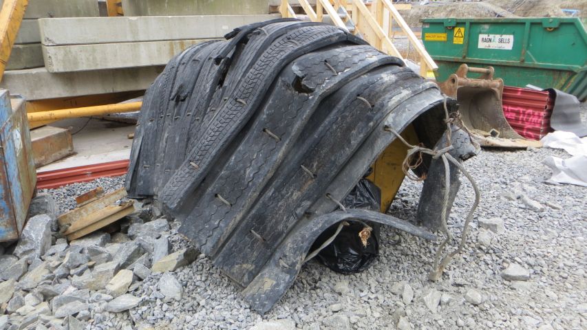 374994-31 Volvo EC240C