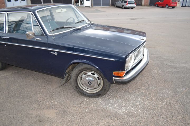 375304-3 Volvo 142
