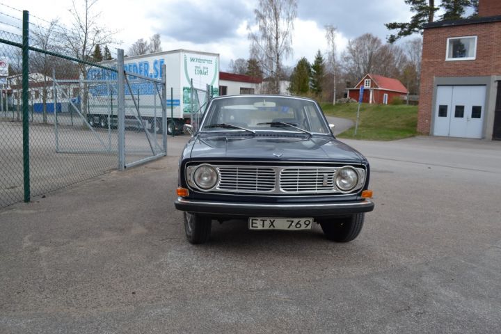 375304-3 Volvo 142