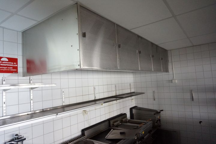 375728--10 Ventilationskåpa