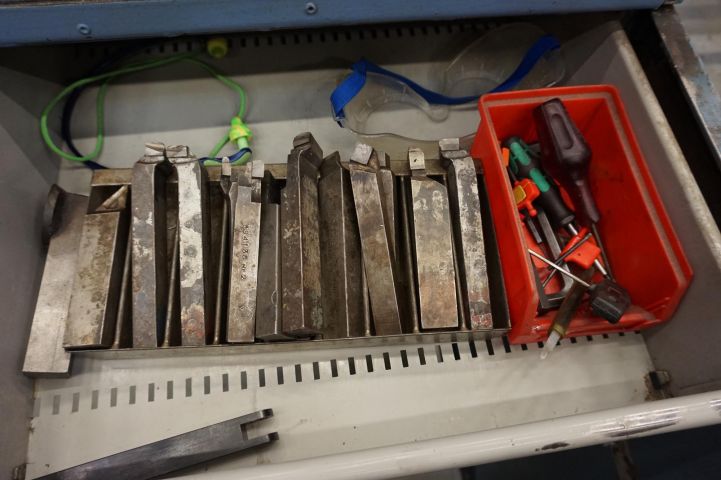 373745-13 Lathe Colchester Mascot 1600