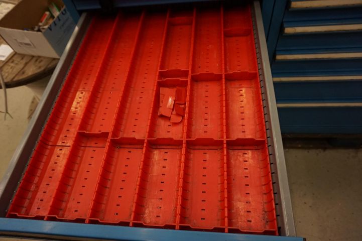 373891-4 FAMI tool cabinet