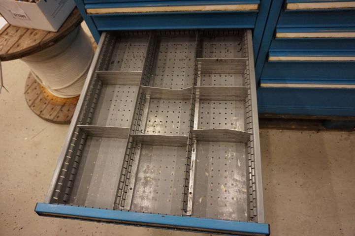 373891-6 FAMI tool cabinet