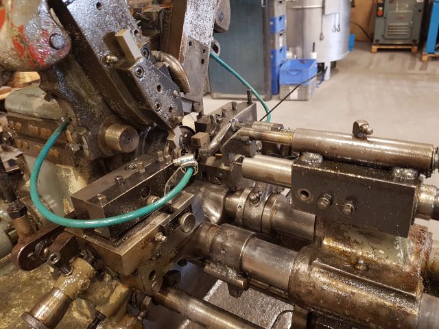 255290-7 4 Traub A15 + 2 spare part machines