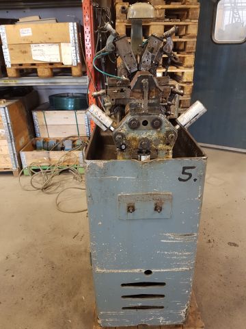 255290-10 4 Traub A15 + 2 spare part machines