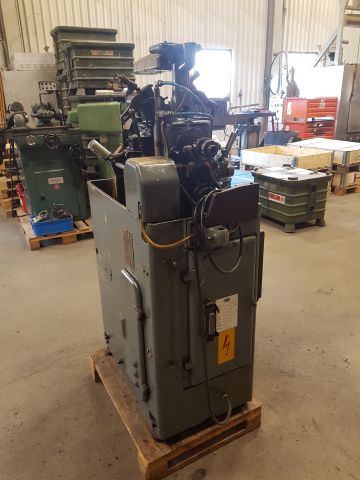 255290-12 4 Traub A15 + 2 spare part machines