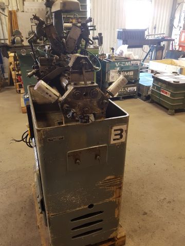 255290-16 4 Traub A15 + 2 spare part machines