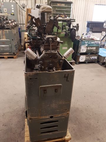 255290-24 4 Traub A15 + 2 spare part machines