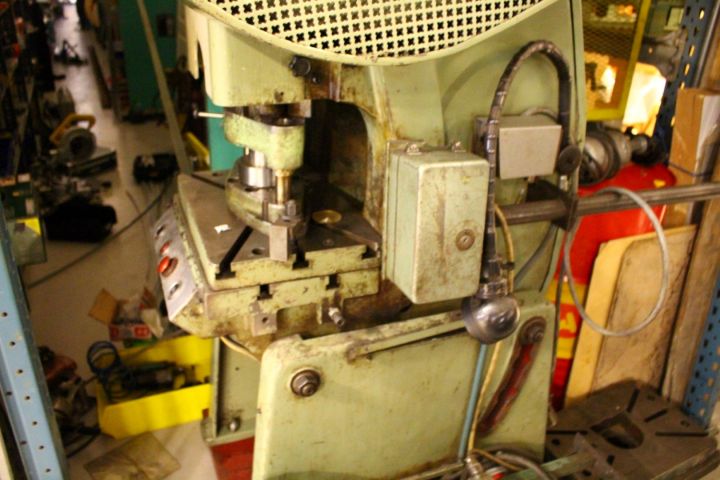 373061-4 Excenterpress Aros AL-20