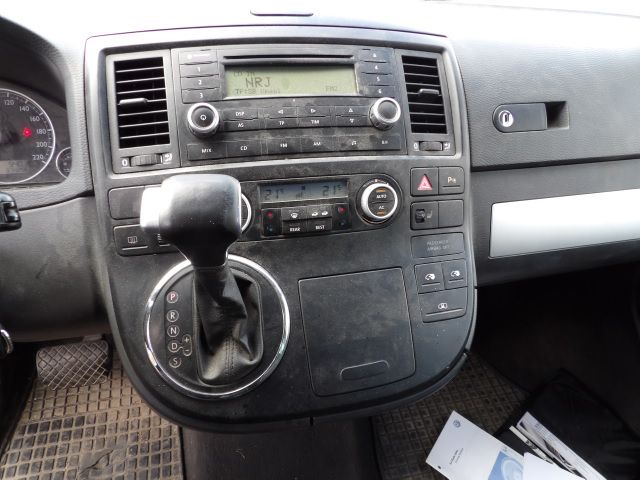 255305-4 VW Multivan Highline T5 2.5 TDI (130hk) -08
