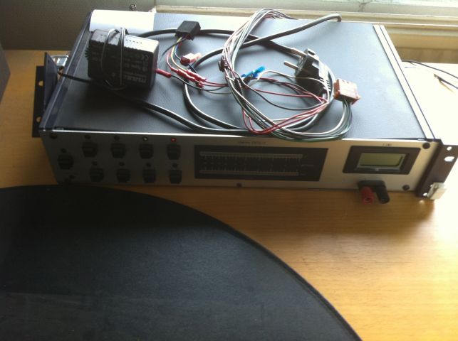 365289-3 Electronic equipment