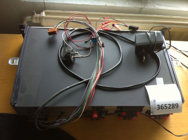 365289-2 Electronic equipment